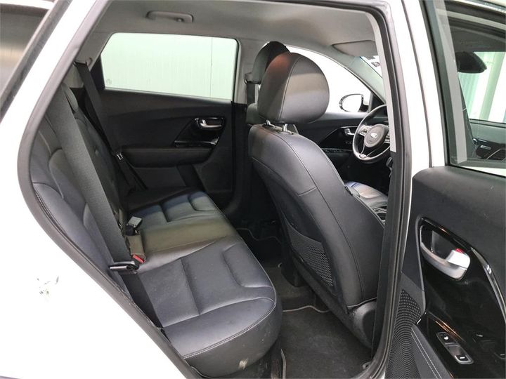 Photo 20 VIN: KNACC81CGK5232049 - KIA NIRO 