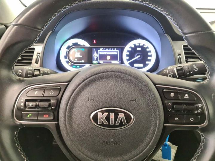 Photo 11 VIN: KNACC81CGK5239991 - KIA NIRO 