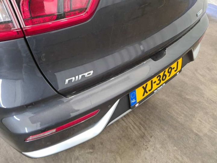 Photo 5 VIN: KNACC81CGK5239991 - KIA NIRO 