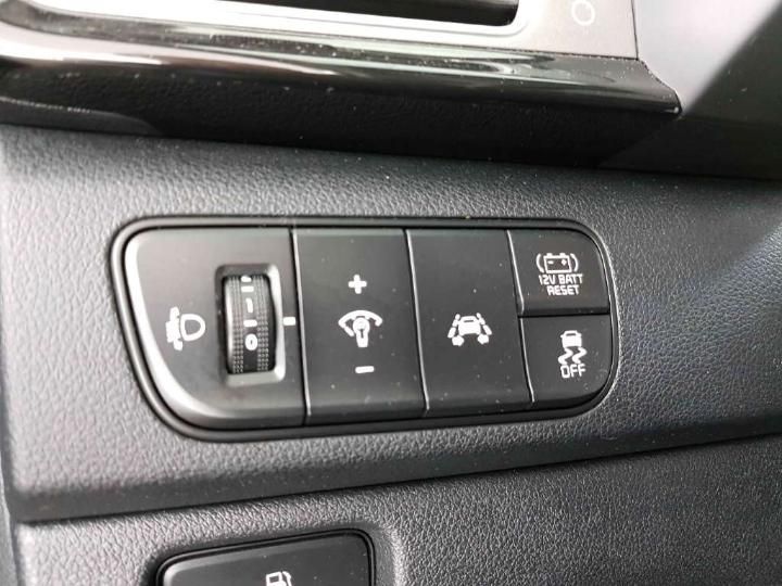 Photo 14 VIN: KNACC81CGK5240006 - KIA NIRO 