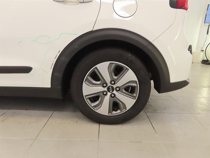 Photo 9 VIN: KNACC81CGK5250530 - KIA NIRO 