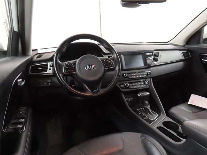 Photo 2 VIN: KNACC81CGK5267858 - KIA NIRO 