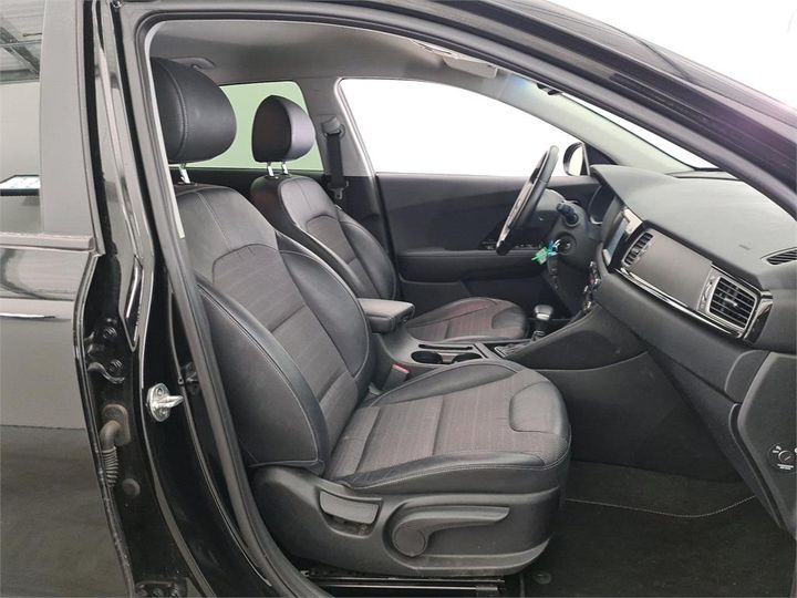 Photo 3 VIN: KNACC81CGK5269066 - KIA NIRO 