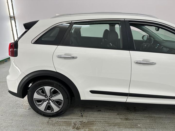 Photo 14 VIN: KNACC81CGK5280756 - KIA NIRO 