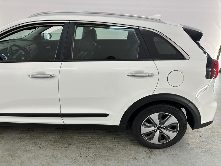 Photo 23 VIN: KNACC81CGK5280756 - KIA NIRO 