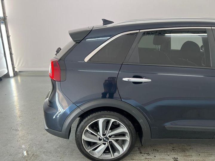 Photo 13 VIN: KNACC81CGK5280951 - KIA NIRO 