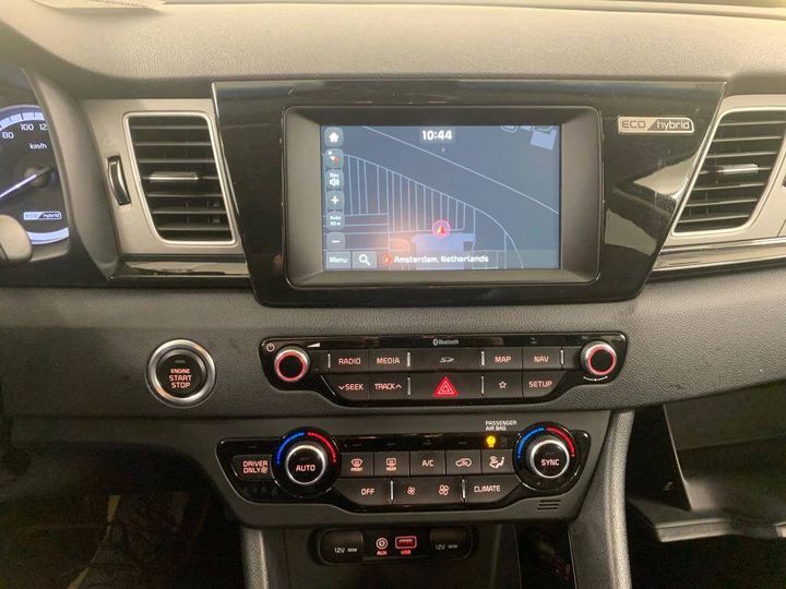 Photo 11 VIN: KNACC81CGK5285527 - KIA NIRO 