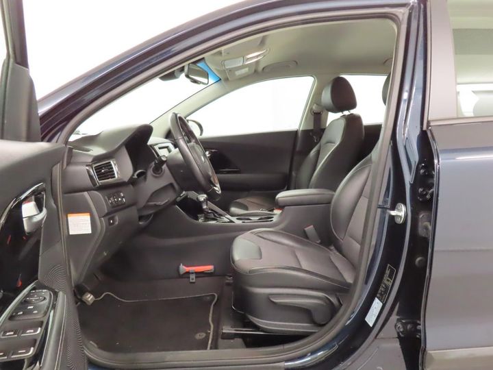 Photo 4 VIN: KNACC81CGK5293970 - KIA NIRO 