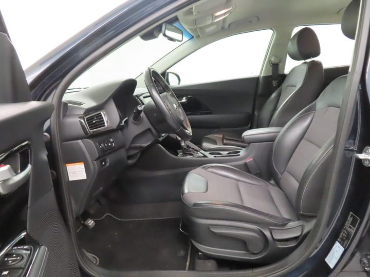 Photo 4 VIN: KNACC81CGK5293972 - KIA NIRO 