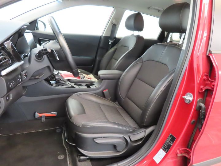 Photo 4 VIN: KNACC81CGL5311363 - KIA NIRO 