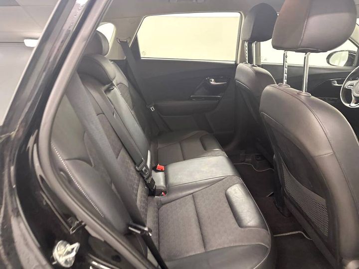 Photo 9 VIN: KNACC81CGL5320723 - KIA NIRO 