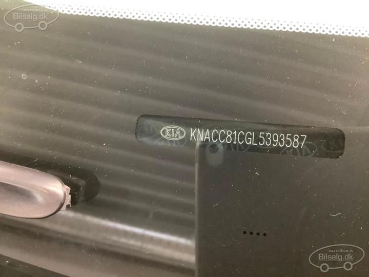 Photo 2 VIN: KNACC81CGL5393587 - KIA NIRO SUV 