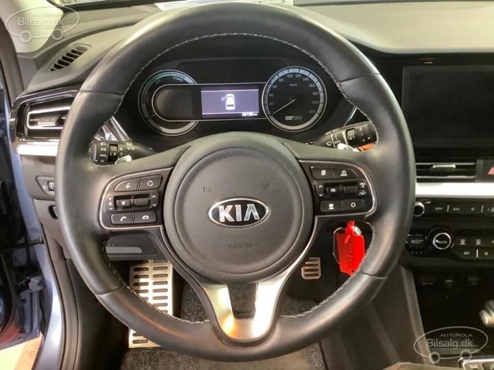 Photo 7 VIN: KNACC81CGL5393587 - KIA NIRO SUV 