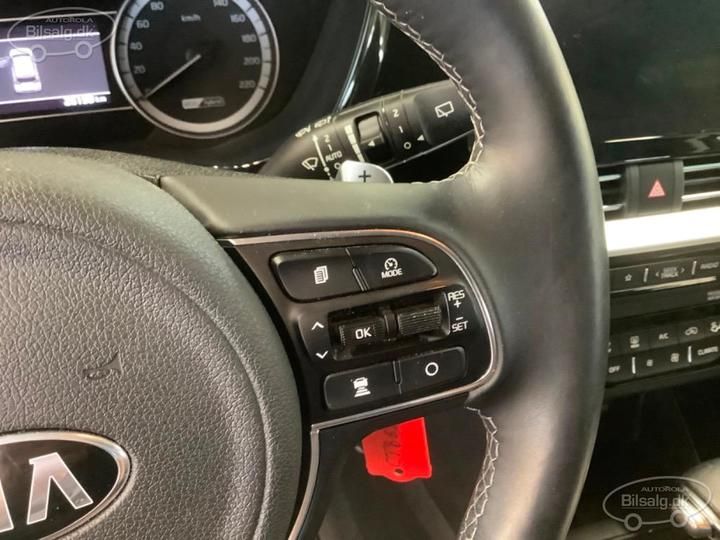 Photo 9 VIN: KNACC81CGL5393587 - KIA NIRO SUV 