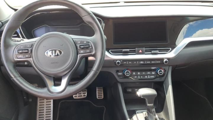 Photo 14 VIN: KNACC81CGM5452439 - KIA NIRO SUV 