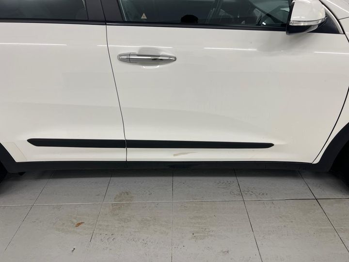 Photo 25 VIN: KNACC81CGM5458113 - KIA NIRO 