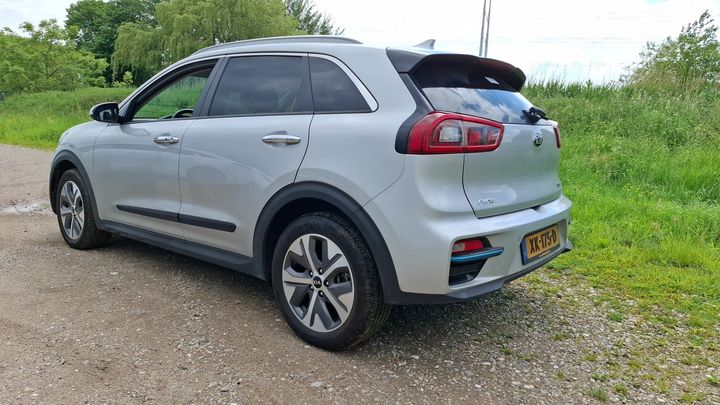 Photo 1 VIN: KNACC81GFK5003897 - KIA NIRO 