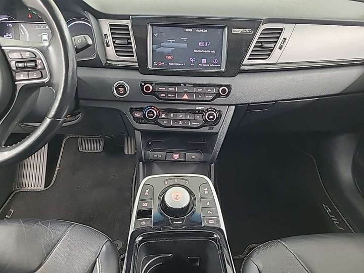 Photo 9 VIN: KNACC81GFK5006334 - KIA NIRO 