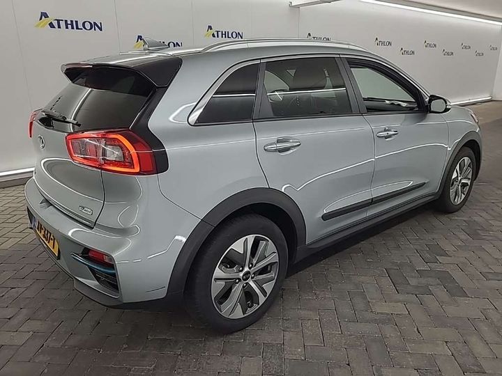 Photo 3 VIN: KNACC81GFK5006781 - KIA NIRO 