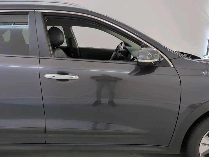 Photo 11 VIN: KNACC81GFK5006941 - KIA E-NIRO 