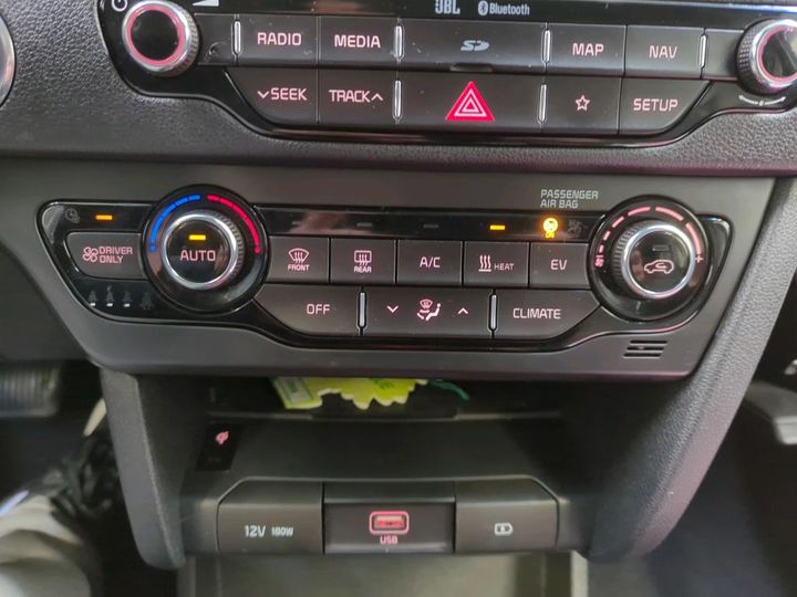 Photo 17 VIN: KNACC81GFK5008755 - KIA NIRO 