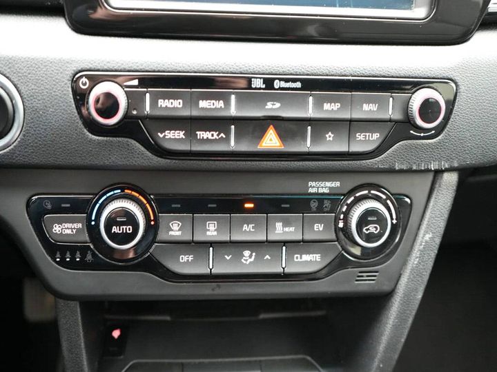 Photo 4 VIN: KNACC81GFK5008767 - KIA NIRO 