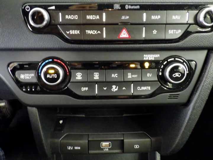 Photo 13 VIN: KNACC81GFK5008868 - KIA NIRO 