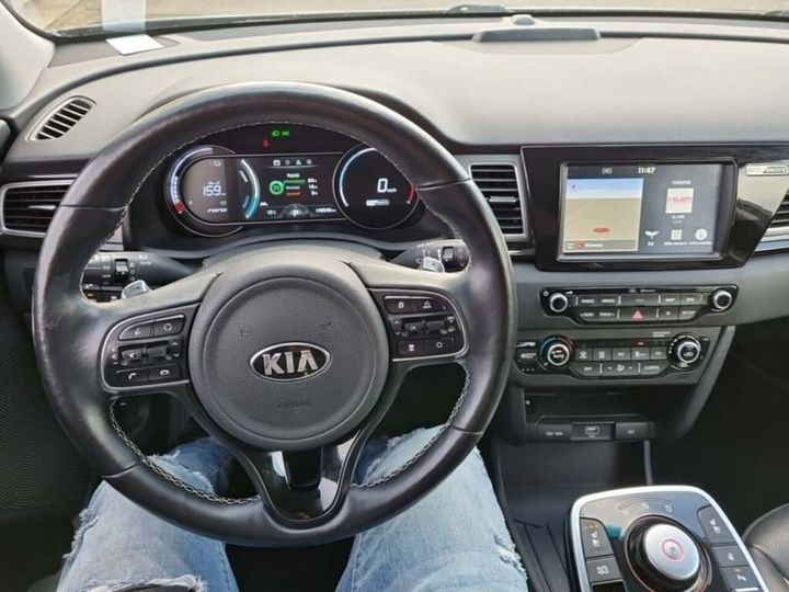 Photo 13 VIN: KNACC81GFK5009111 - KIA E-NIRO 