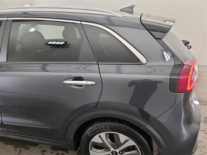 Photo 12 VIN: KNACC81GFK5009509 - KIA NIRO 