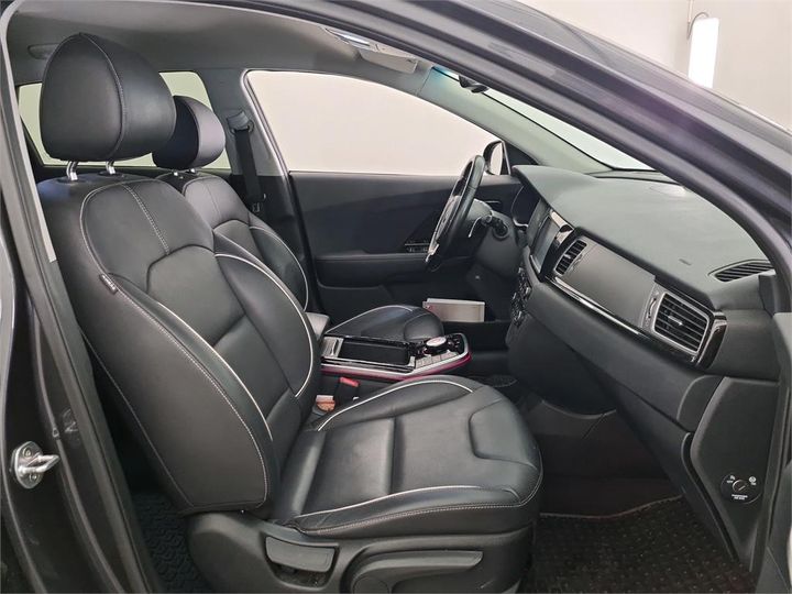 Photo 3 VIN: KNACC81GFK5009509 - KIA NIRO 