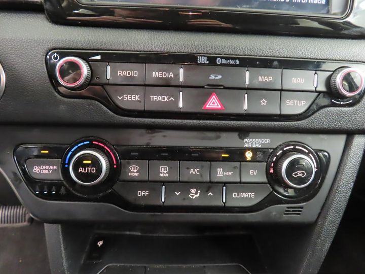 Photo 12 VIN: KNACC81GFK5009522 - KIA NIRO 