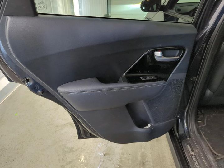 Photo 24 VIN: KNACC81GFK5010666 - KIA NIRO 