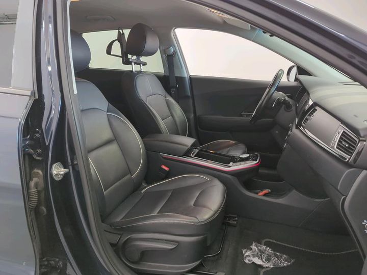 Photo 2 VIN: KNACC81GFK5010703 - KIA NIRO 