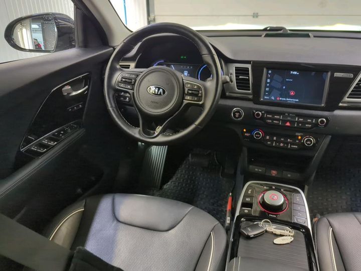 Photo 5 VIN: KNACC81GFK5010770 - KIA NIRO 