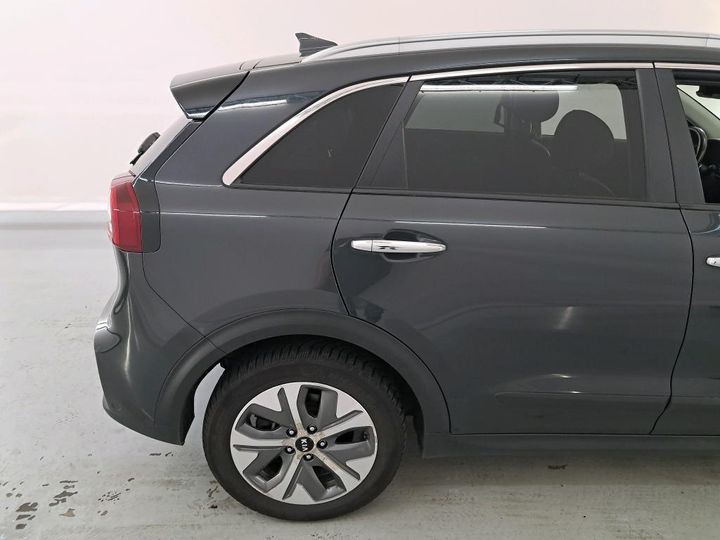 Photo 20 VIN: KNACC81GFK5012095 - KIA NIRO 