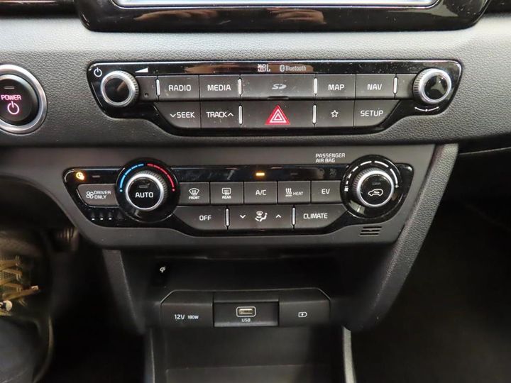 Photo 12 VIN: KNACC81GFK5012919 - KIA NIRO EV 