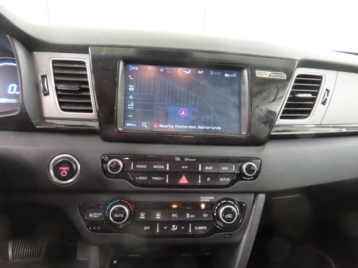 Photo 14 VIN: KNACC81GFK5017060 - KIA NIRO 