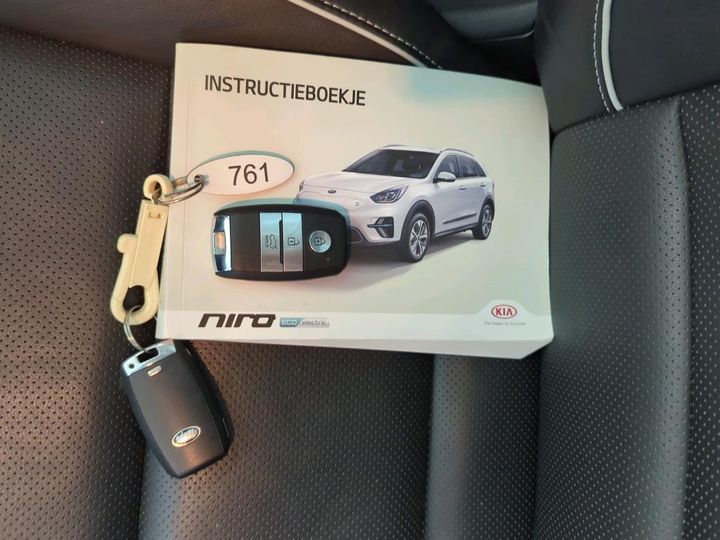 Photo 8 VIN: KNACC81GFK5028191 - KIA E-NIRO 