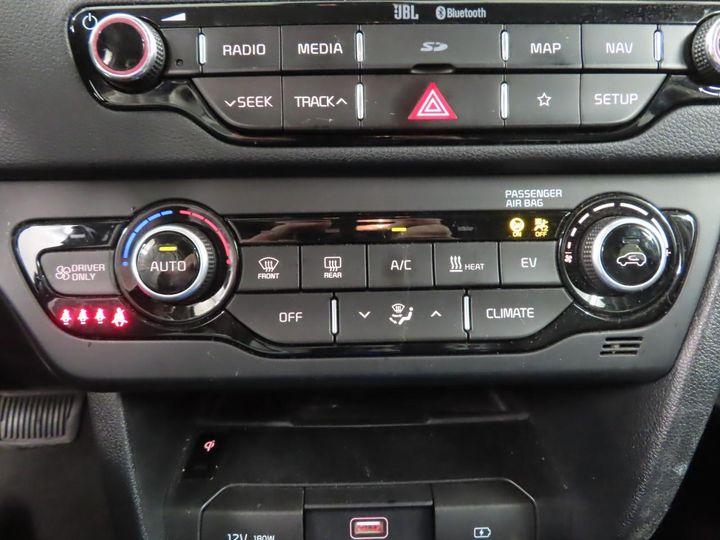 Photo 11 VIN: KNACC81GFK5029119 - KIA NIRO 