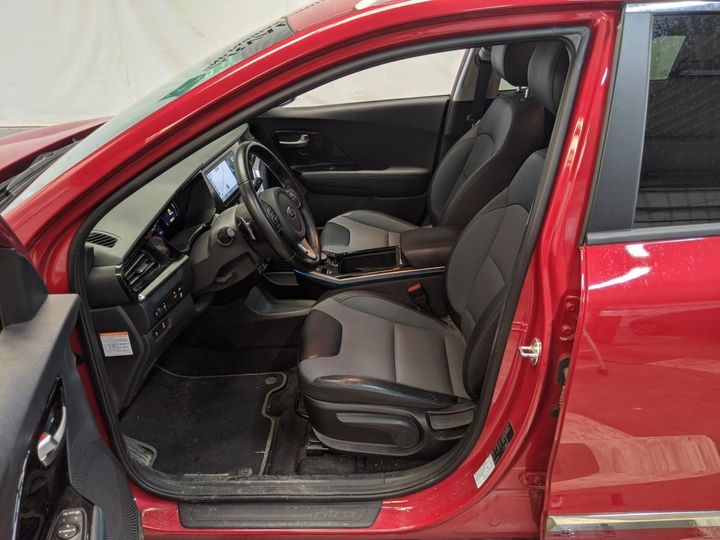 Photo 10 VIN: KNACC81GFL5038175 - KIA E-NIRO 