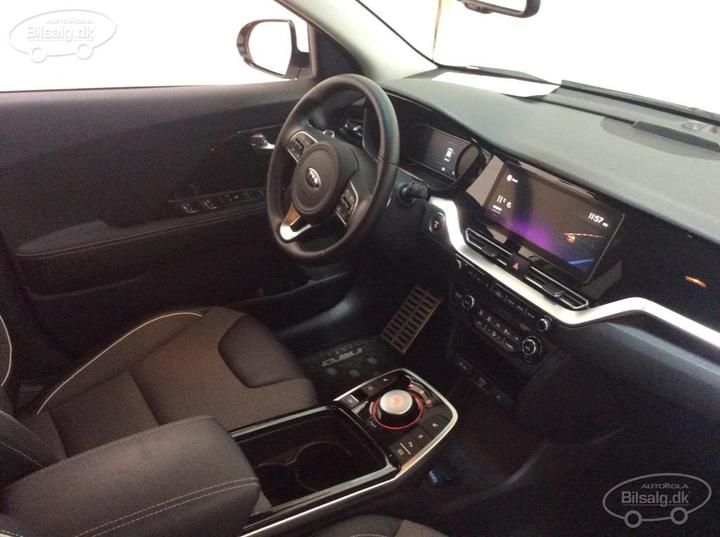 Photo 4 VIN: KNACC81GFM5064576 - KIA NIRO SUV 