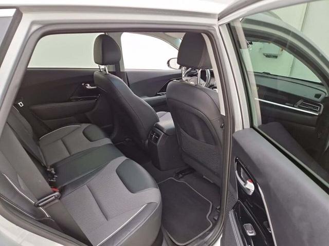 Photo 26 VIN: KNACC81GFM5065561 - KIA E-NIRO 