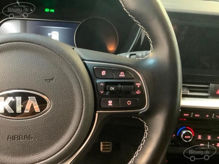 Photo 21 VIN: KNACC81GFM5066024 - KIA NIRO SUV 