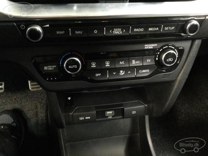 Photo 6 VIN: KNACC81GFM5066052 - KIA NIRO SUV 