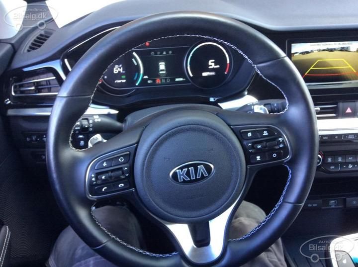 Photo 14 VIN: KNACC81GFM5066242 - KIA NIRO SUV 