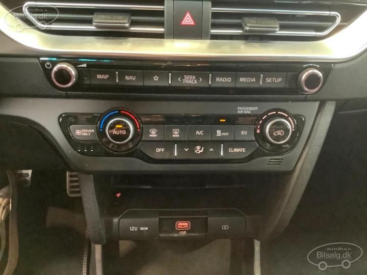 Photo 18 VIN: KNACC81GFM5066349 - KIA NIRO SUV 