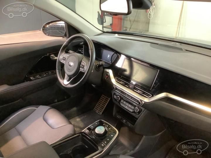 Photo 3 VIN: KNACC81GFM5070672 - KIA NIRO SUV 