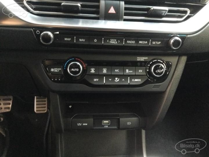 Photo 10 VIN: KNACC81GFM5076210 - KIA NIRO SUV 