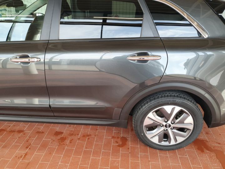 Photo 21 VIN: KNACC81GFM5081335 - KIA NIRO 