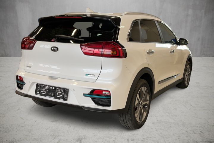 Photo 17 VIN: KNACC81GFM5087394 - KIA NIRO 